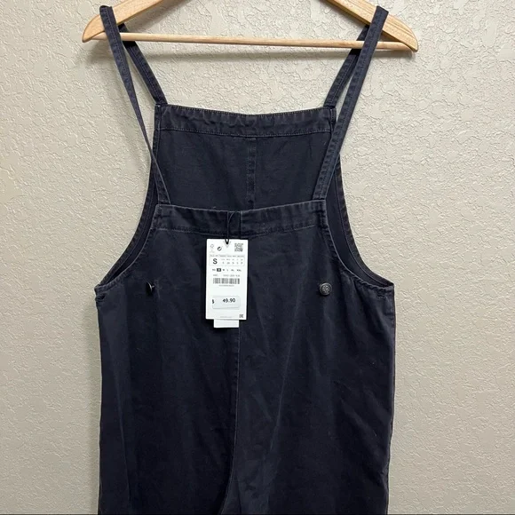 NWT Zara Denim Wide Leg CROPPED POCKET JUMPSUIT
Size small - Picture 7 of 14